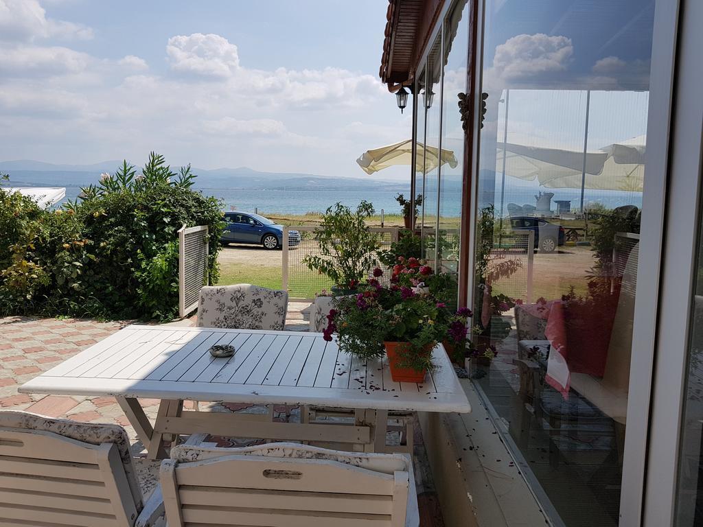 Flora Hotel Burhanli Buitenkant foto